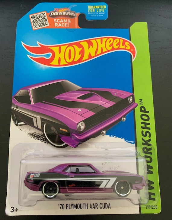 Hot Wheels 1970 Plymouth AAR Cuda-purple With Black Interior-2015