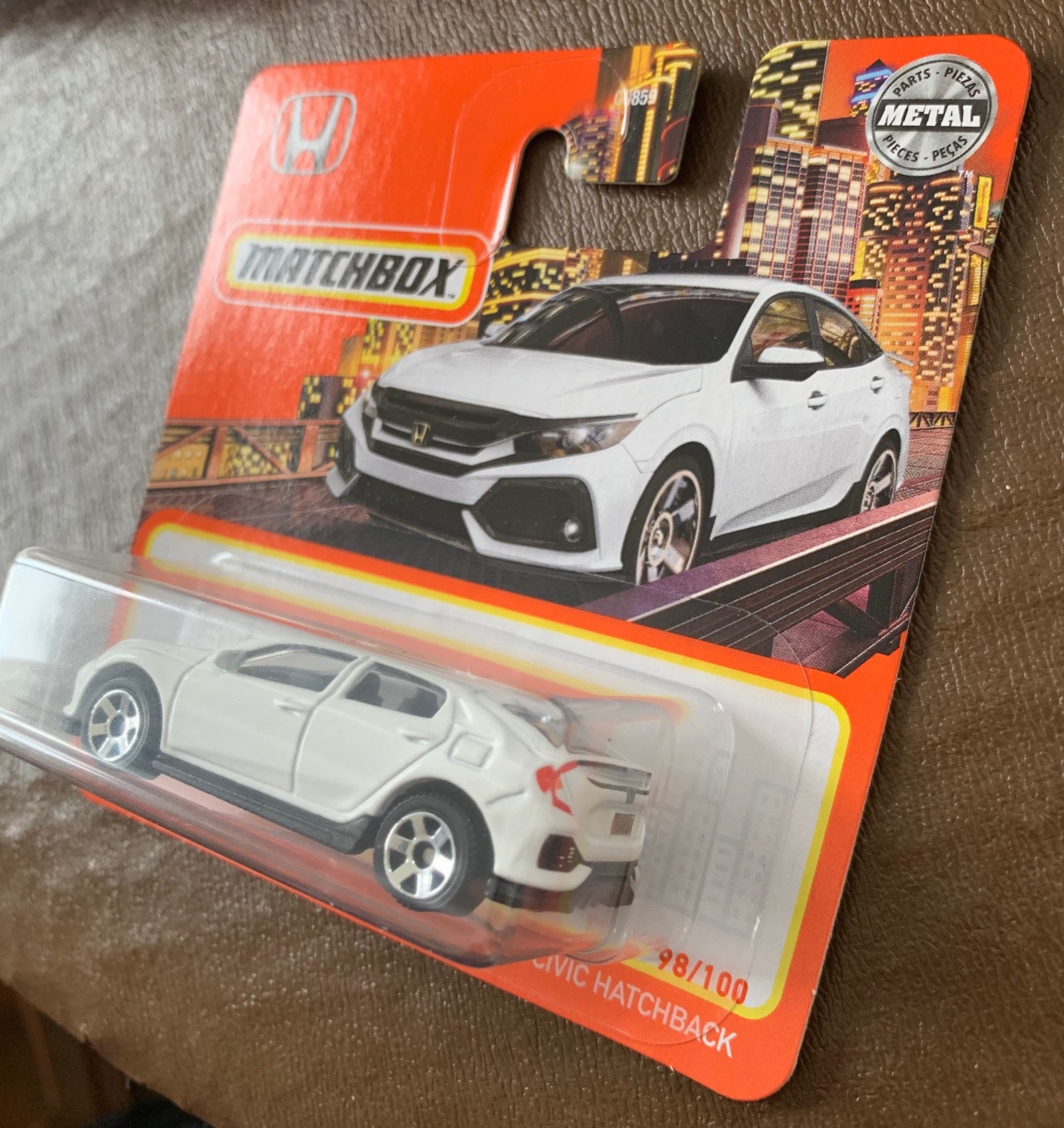 Matchbox 2017 Honda Civic Hatchbackwhite With Grey Interiorshort Card