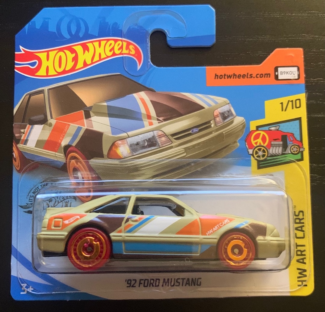 Hot Wheels '92 Ford Mustang-cream-hw Art Cars-hard to Find