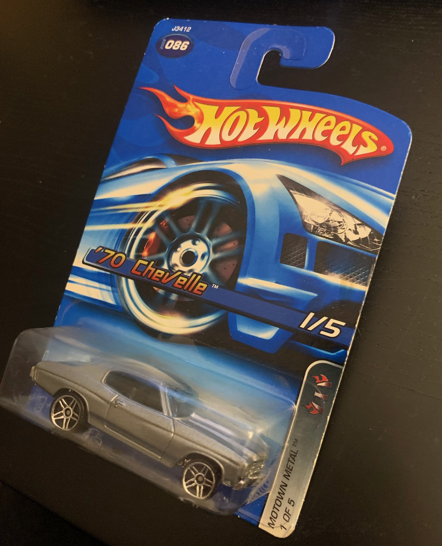 Hot Wheels 1970 Chevrolet Chevelle-silver With Black Interior-long