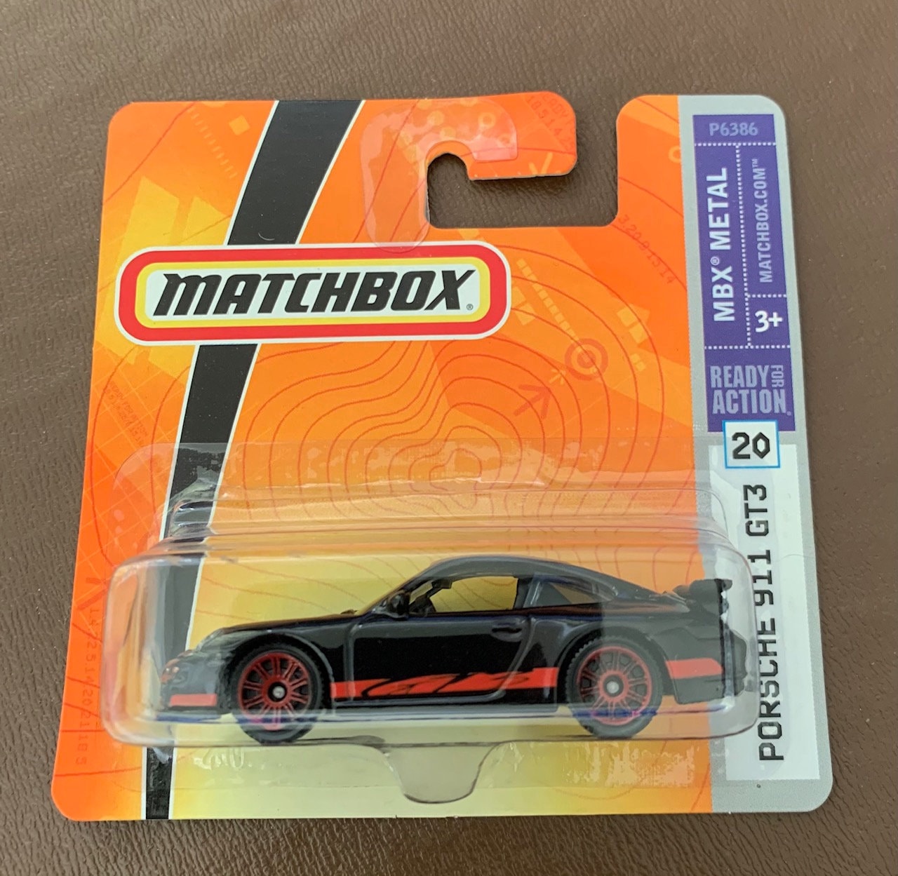 '22 MATCHBOX SUPER CHASE PORSCHE 911 GT3 164 SCALE SUPER CHASE WITH