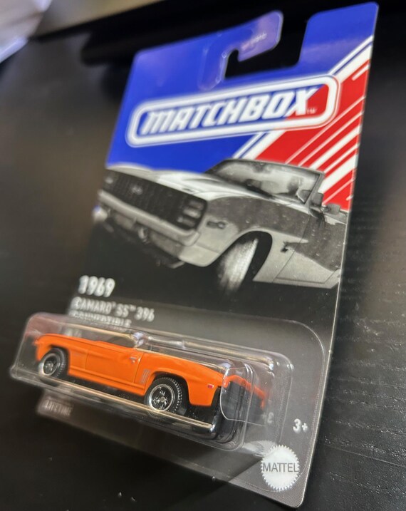Matchbox 1969 Chevrolet Camaro SS 396 Convertible-orange With
