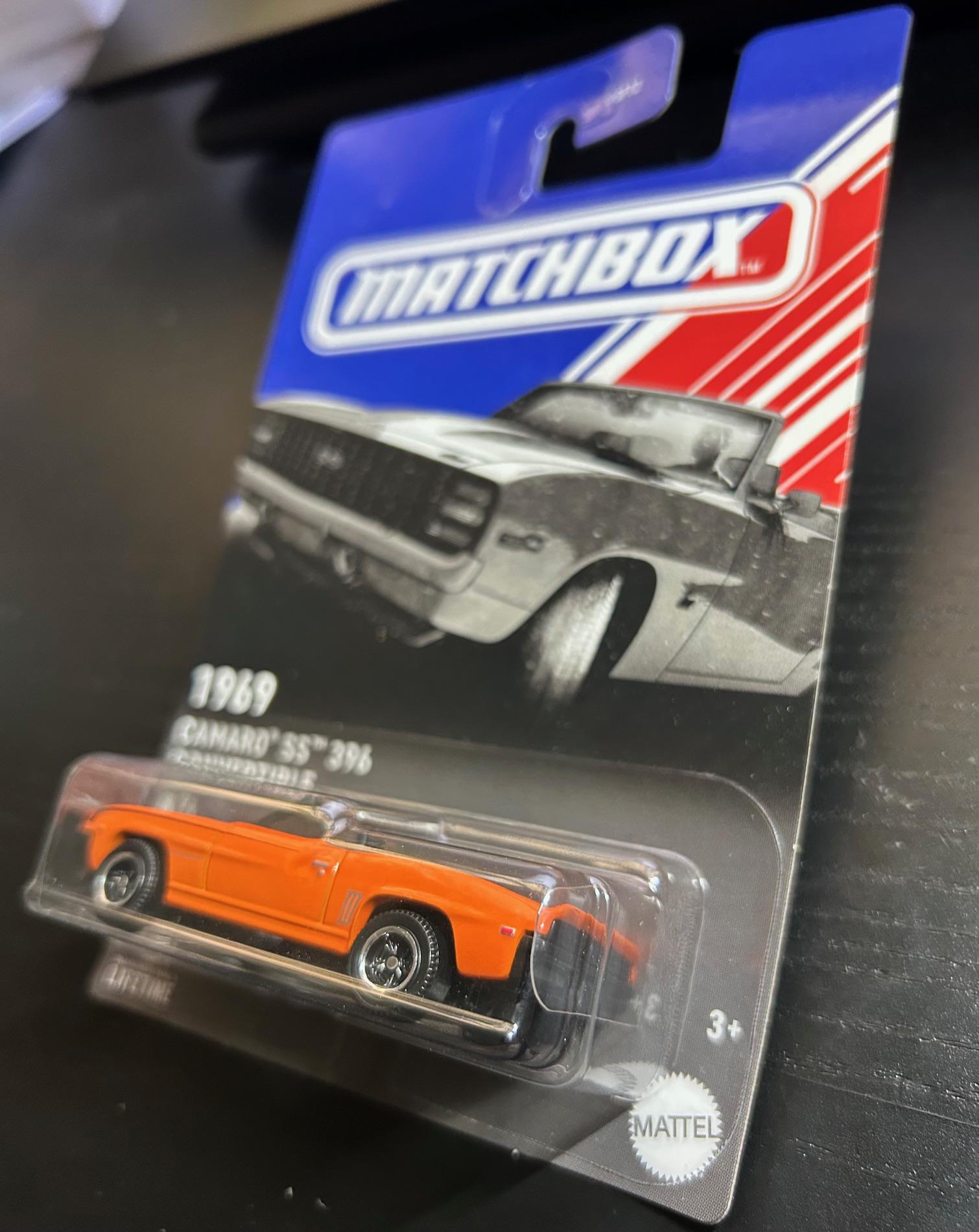 Matchbox 1969 Chevrolet Camaro SS 396 Convertible-orange With