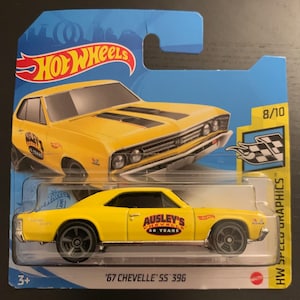 Hot Wheels 1967 Chevrolet Chevelle SS 396-Yellow With Black Stripes-Short Card-Hard to Find Collector Miniature Model 1/64