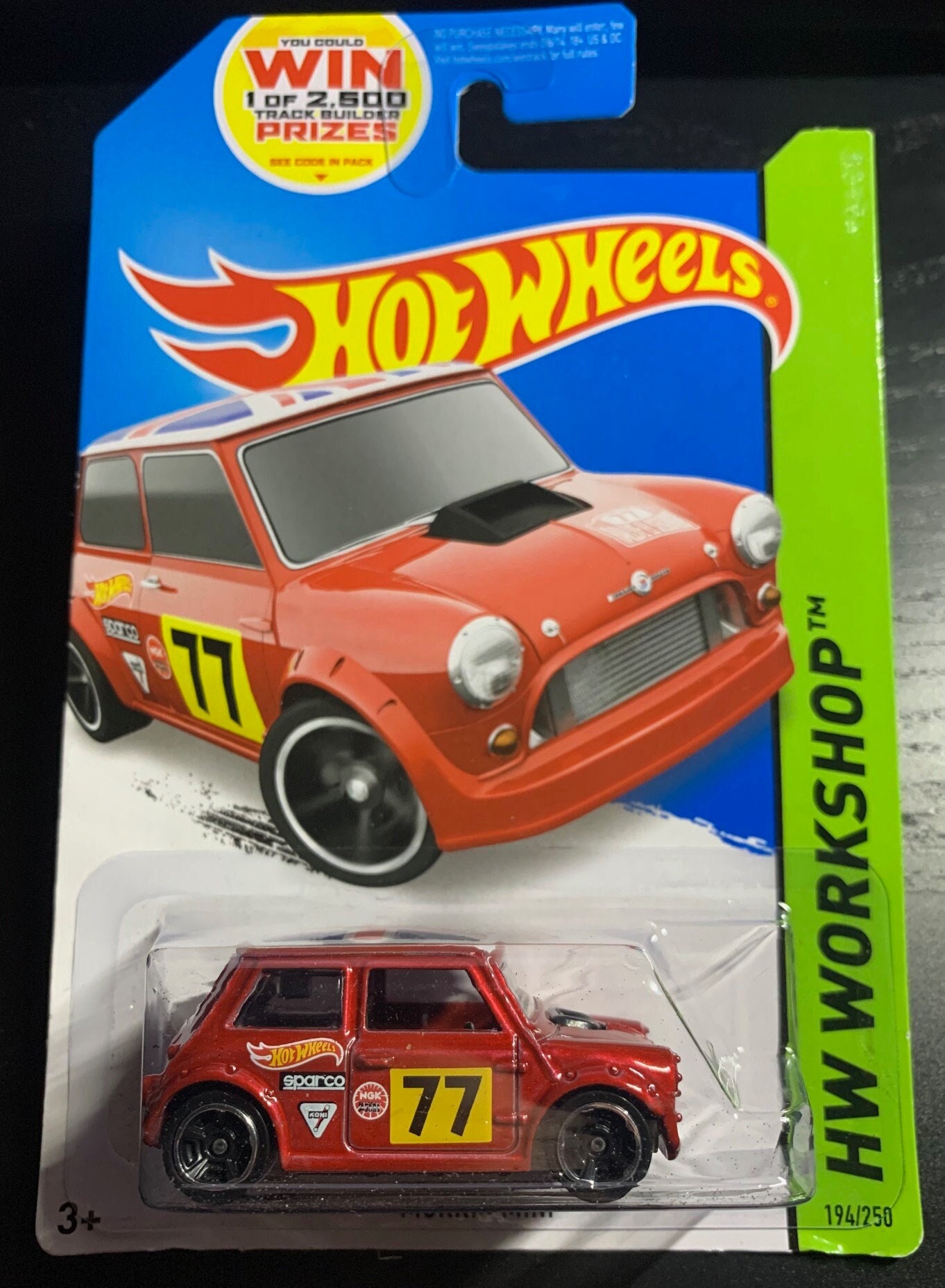 Hot Wheels Morris Mini Cooper-red With Union Jack Roof-long Card