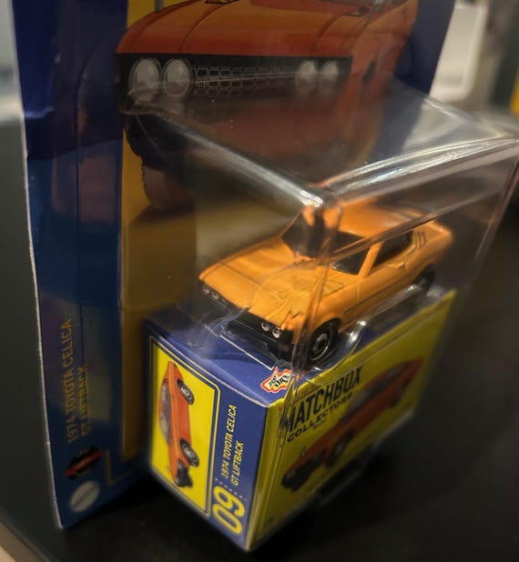 Matchbox Collectors 1974 Toyota Celica GT Liftback-orange With