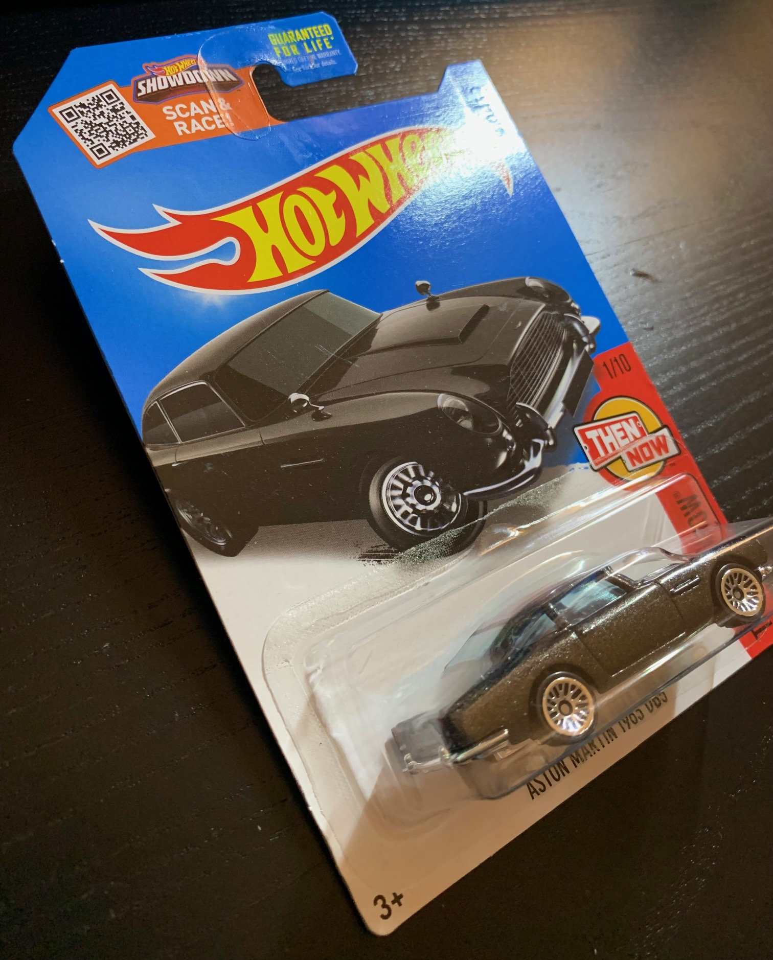 Modèle Réduit Aston Martin DB5 DHC 1964 - Échelle 1:18 - Noire - CULT Scalemodels - Neuf