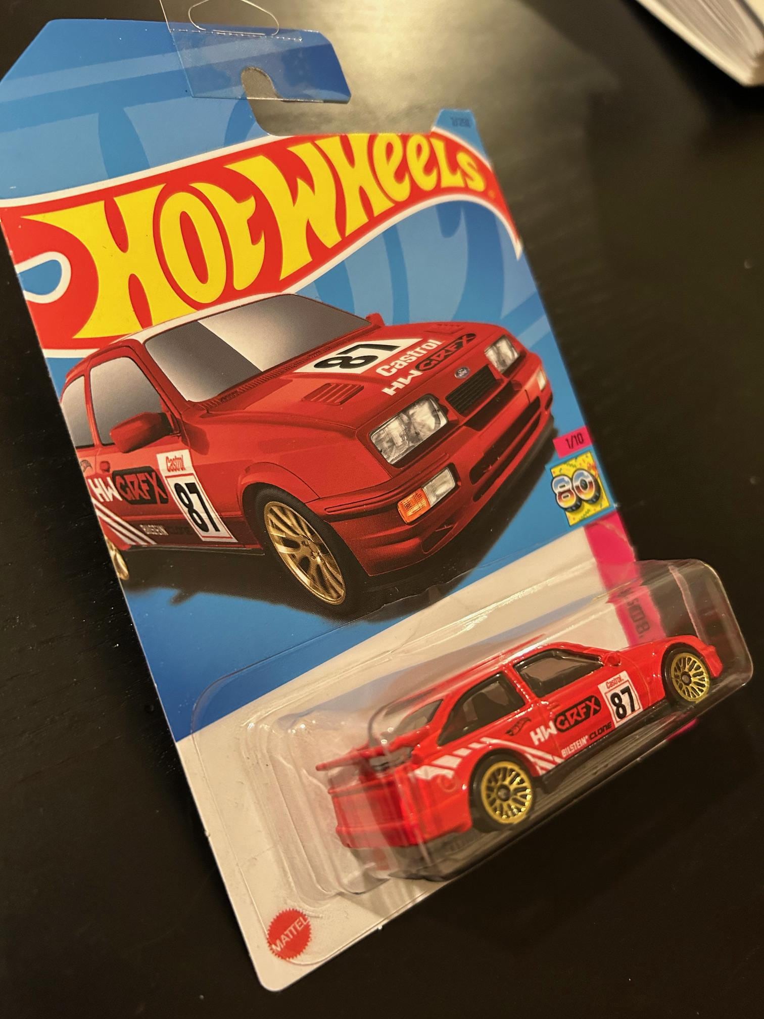 Hot Wheels 1987 Ford Sierra Cosworth-red With Gold Wheels-long
