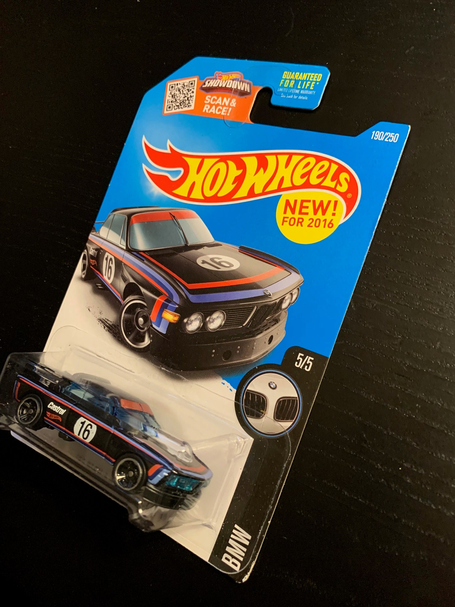 Hot Wheels 1973 BMW 3.0 CSL Race Car-black With Blue and Red