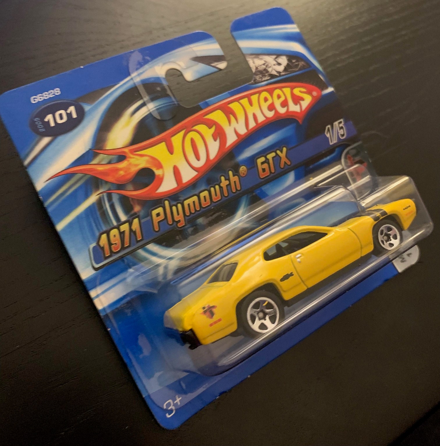 Hot Wheels 1971 Plymouth Gtx-yellow With Black Stripes-short Card