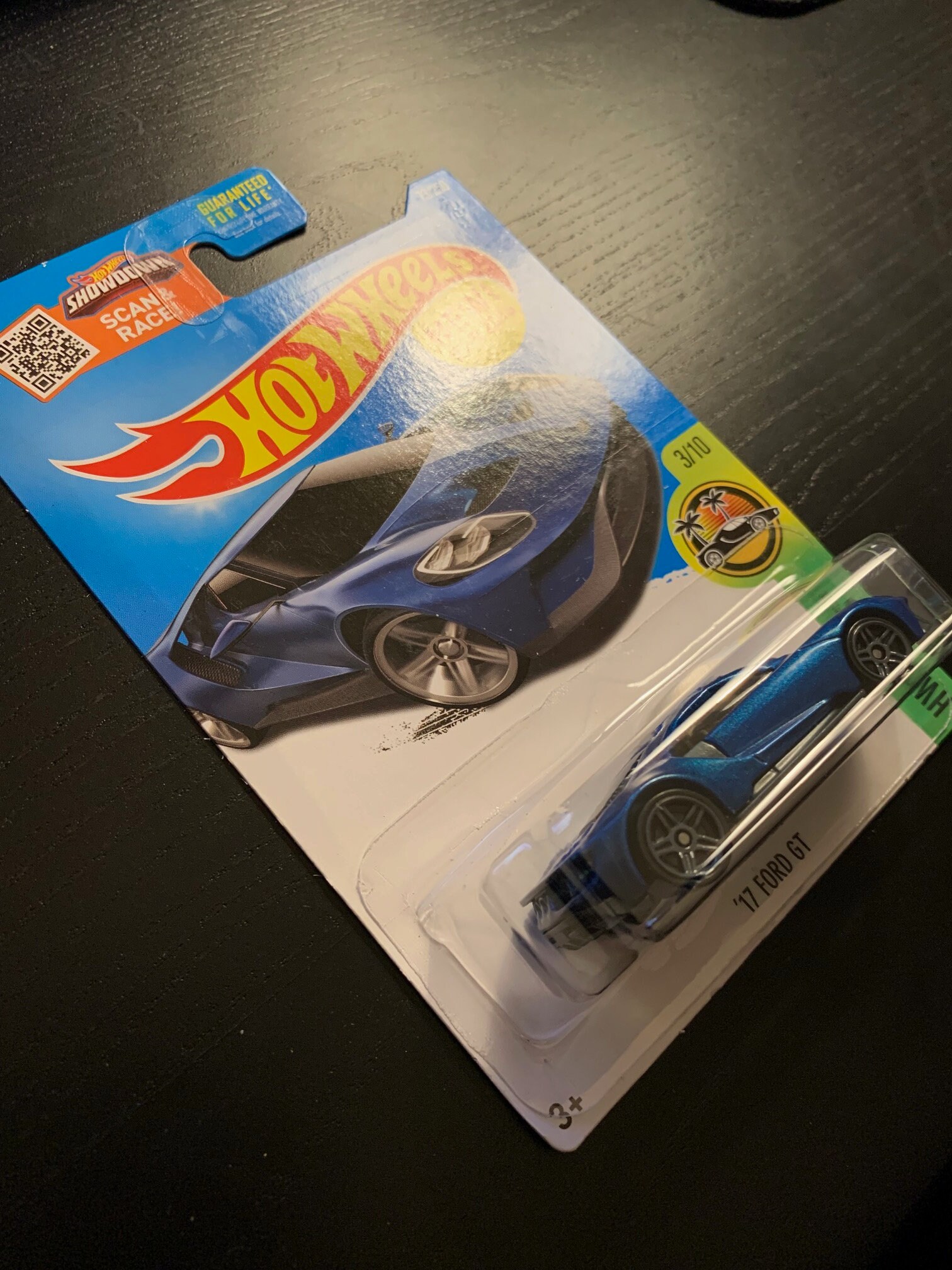 Hot Wheels 2017 Ford Gt-blue With Black Interior- Long Card-hard