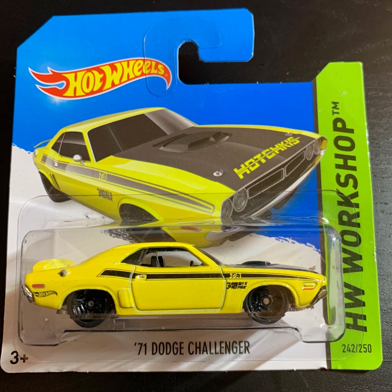 Hot Wheels 1971 Dodge Challenger-yellow With Black Wheels-short