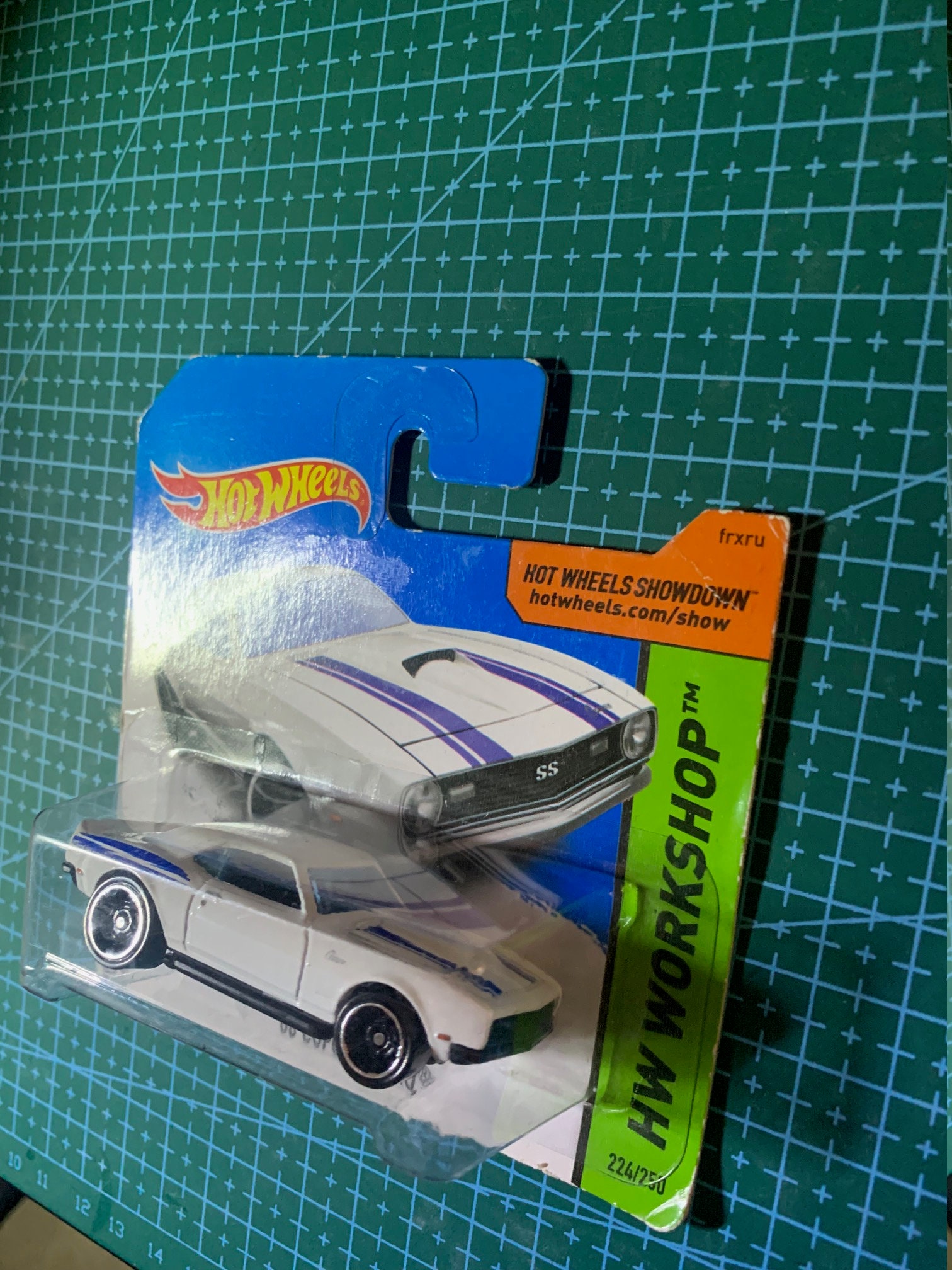 Hot Wheels 1968 Chevrolet COPO Camaro-white With Blue Stripes-2014