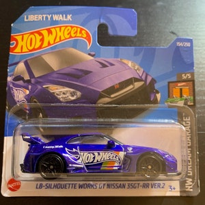 Hot Wheels Liberty Walk-Silhouette Works GT Nissan 35GT-RR -Azul com rodas pretas-Cartão curto-Difícil de encontrar modelo em miniatura de colecionador 1/64