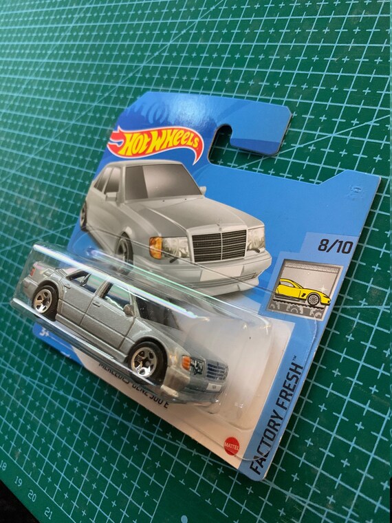 Hot Wheels Mercedes Benz 500e-silver With Black Windows-factory
