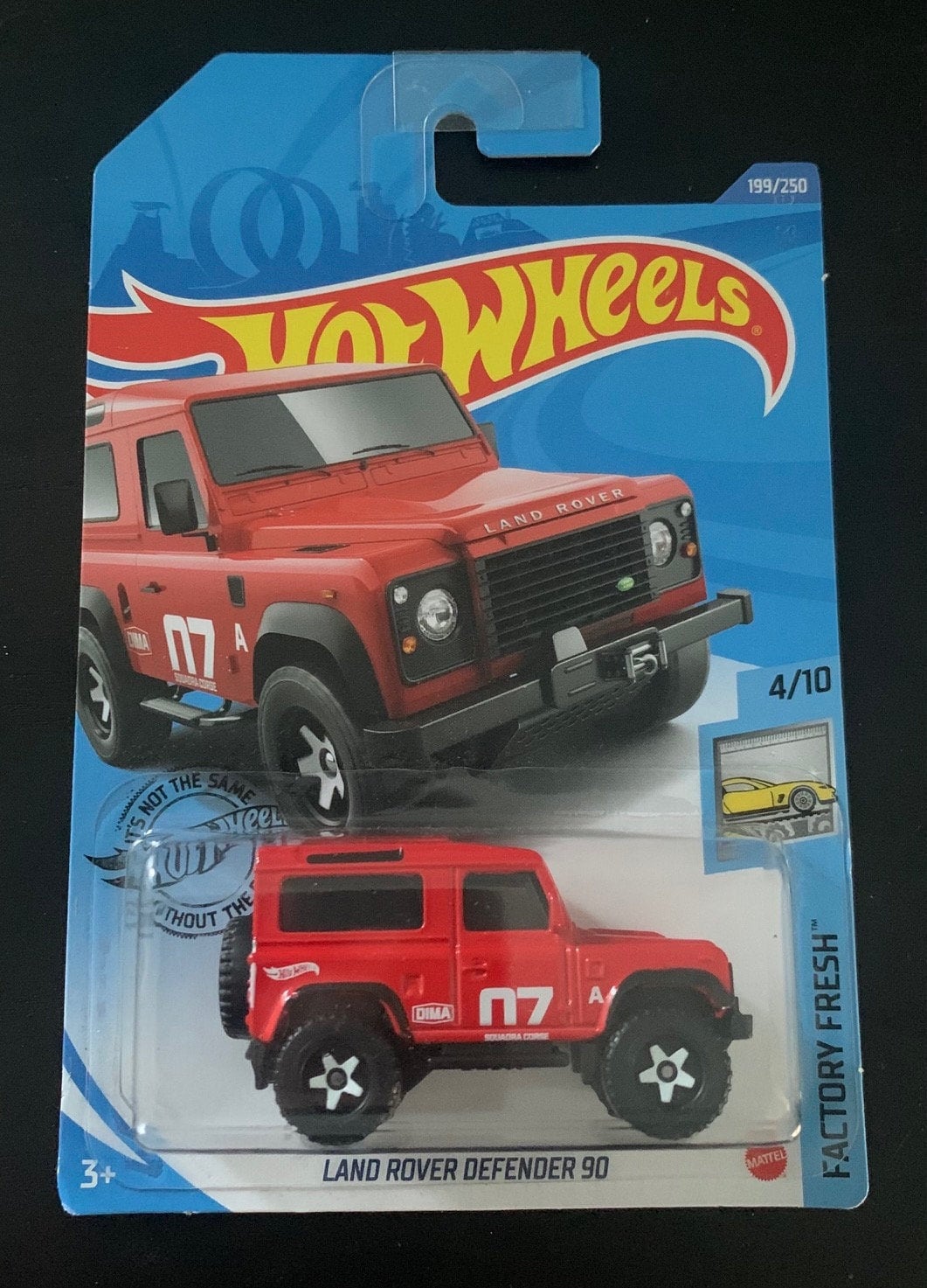 Hot Wheels Land Rover Defender 90-red With Black Wheels Long Card