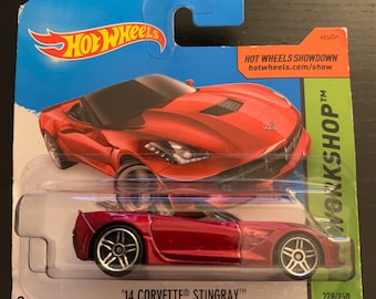 Hot Wheels 2014 Chevrolet C7 Corvette Stingray-red With Black