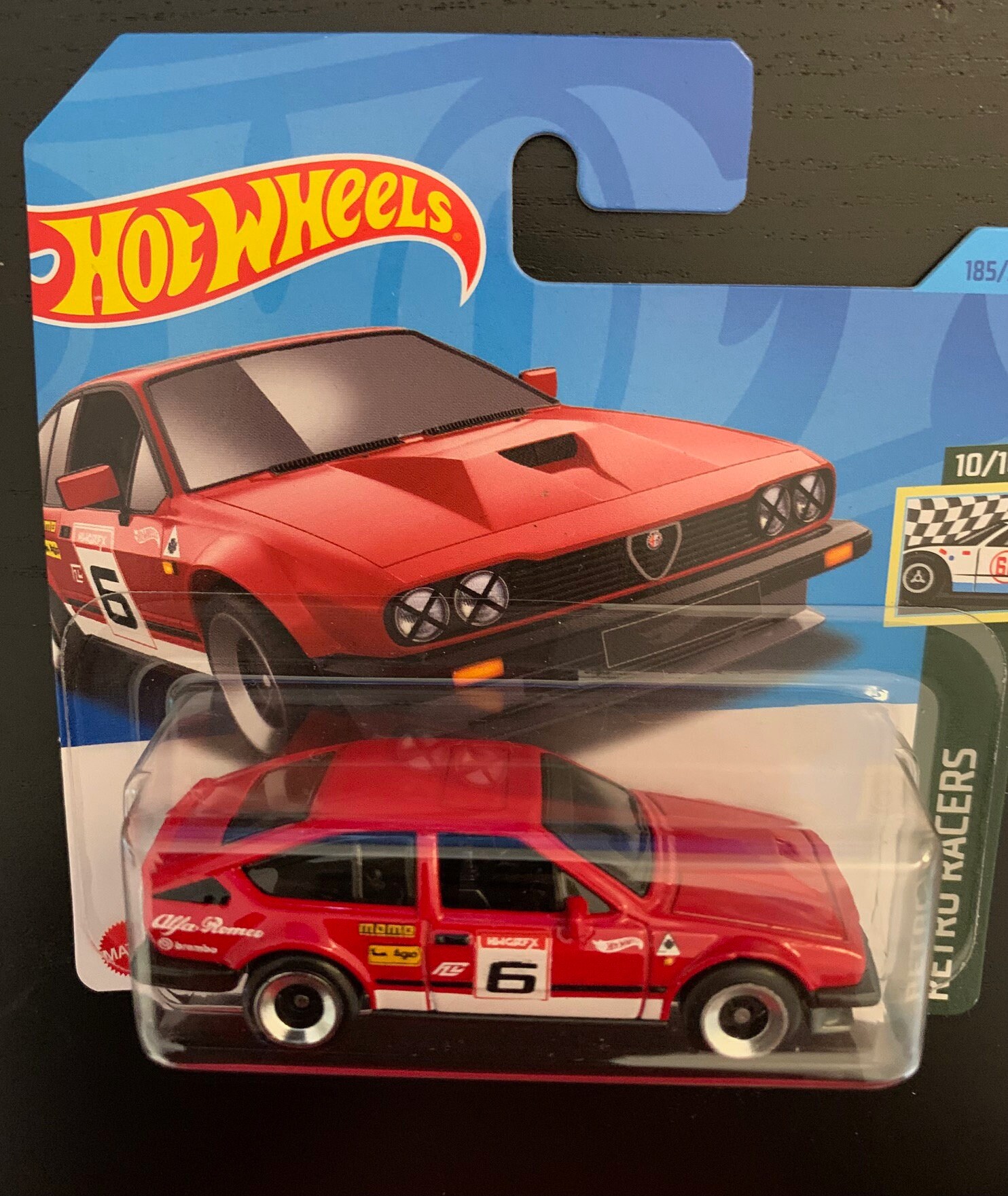 Hot Wheels Alfa Romeo GTV6 3.0-red With Black Interior-short
