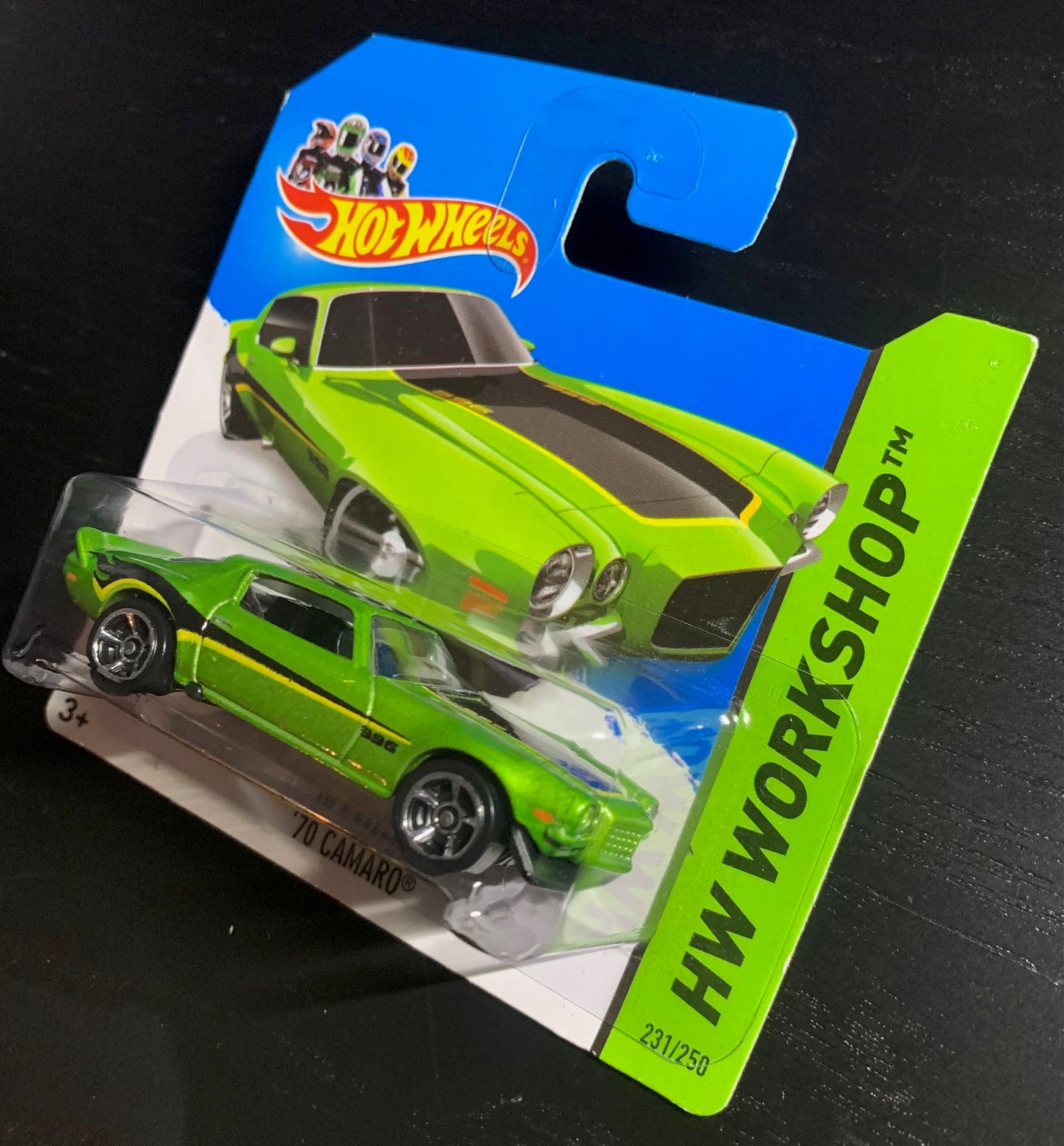 Hot Wheels 1970 Chevrolet Camaro-green With Black Stripe-2014