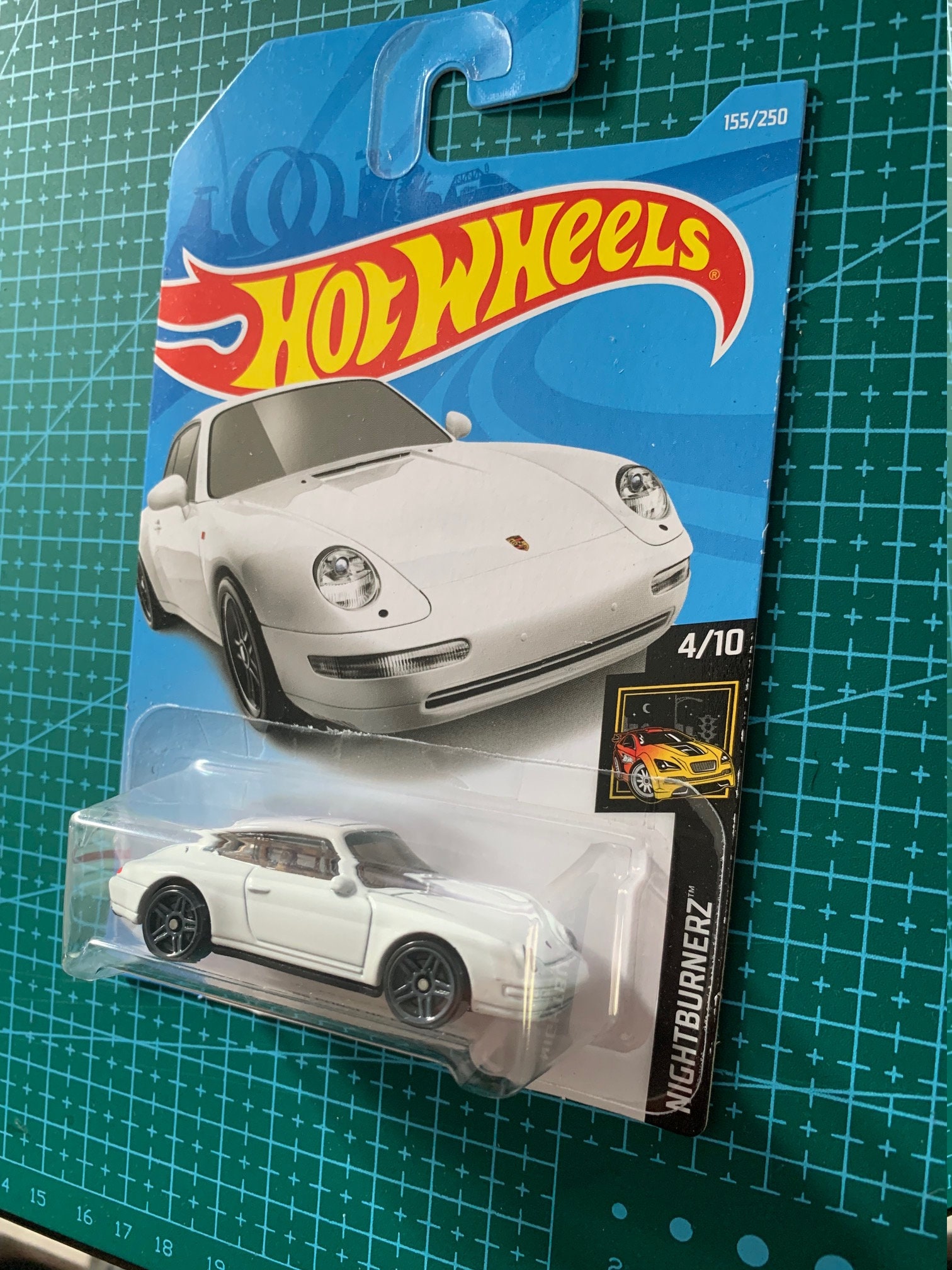 Hot Wheels 1996 Porsche Carrera-white With Grey Wheels Long Card