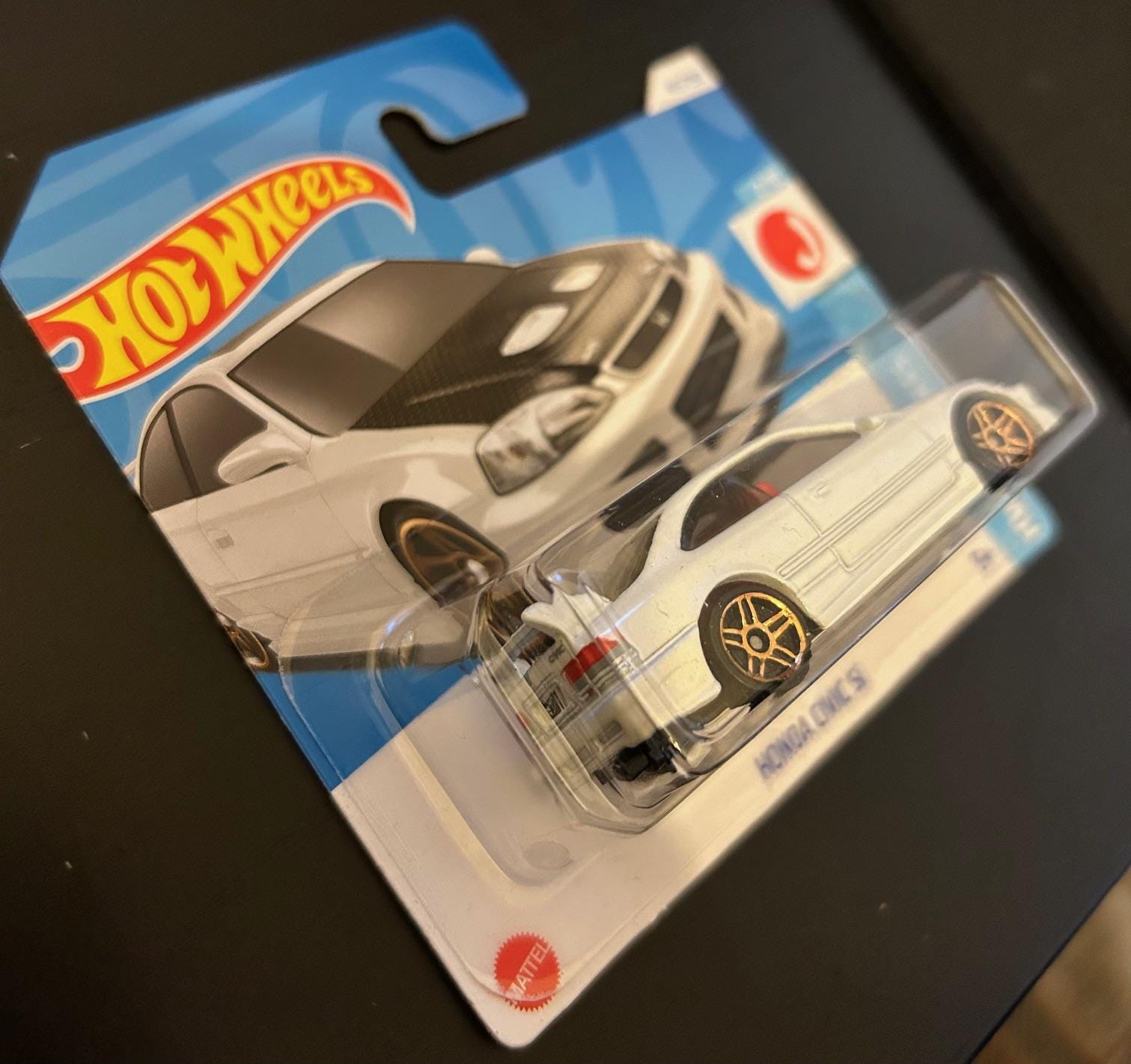 Hot Wheels Honda Civic Si- White With Black Hood- Short Card Hot Wheels Honda Civic Si- White With Black Hood- Short Card