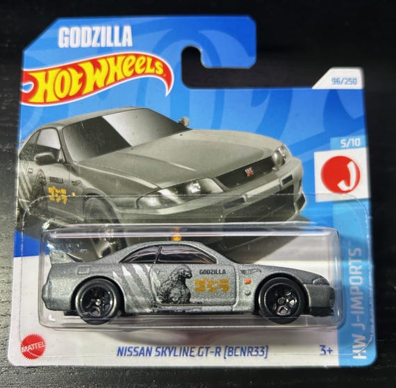 Hot Wheels Nissan Skyline GT-R R33-matte Grey With Black Wheels