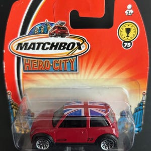 Matchbox Mini Cooper S-Red com Union Jack no teto-2003 Hero City-Cartão curto-Difícil de encontrar modelo miniatura de colecionador 1/64
