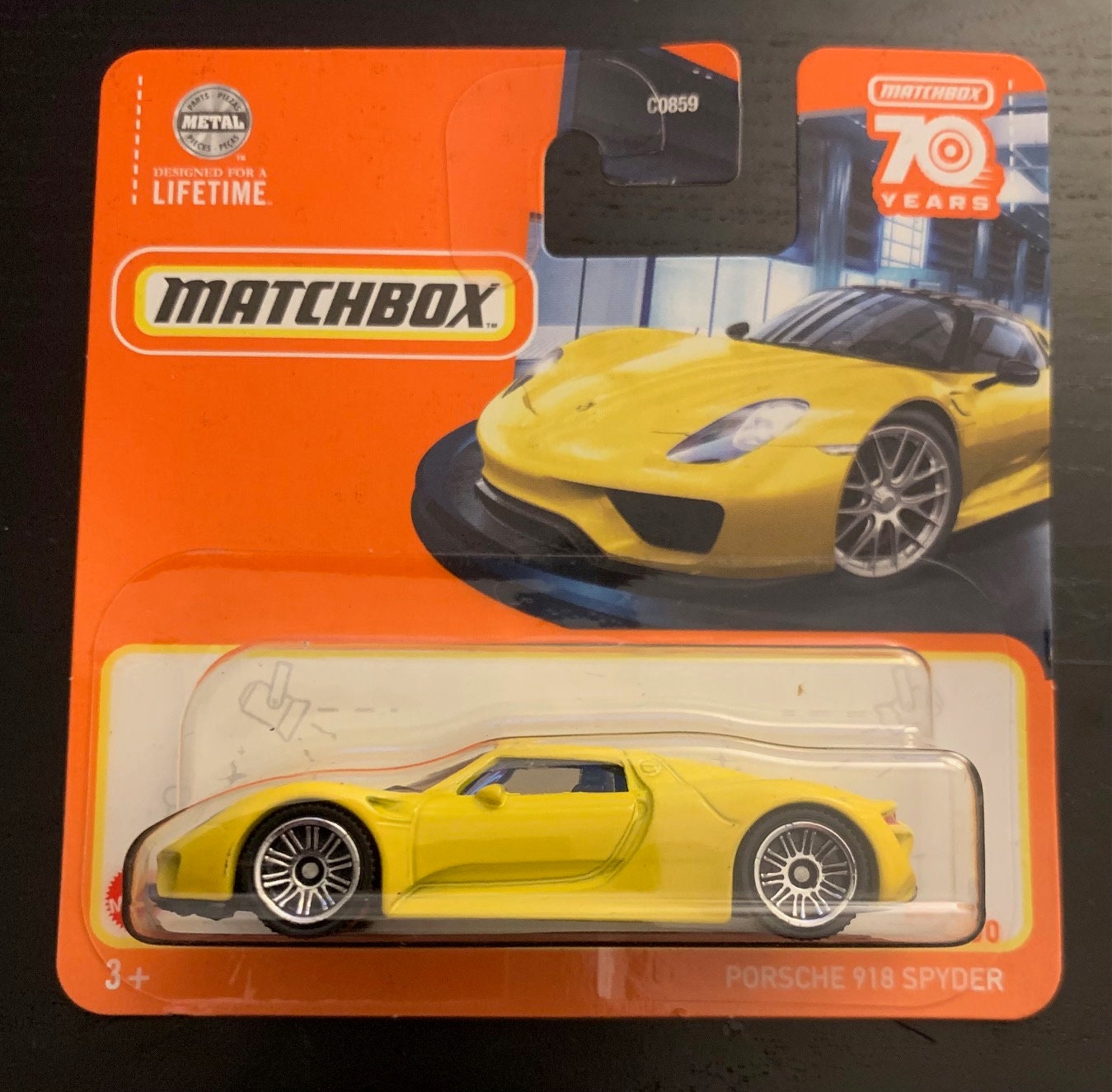 Matchbox Porsche 918 Spyder-yellow With Black Interior-short Card