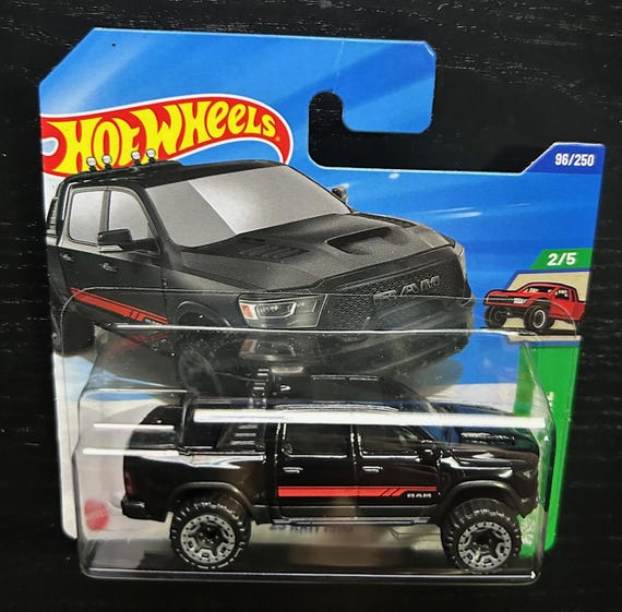 ホットウィール 2023 ダッジ ラム 1500 - ブラック、ブラック