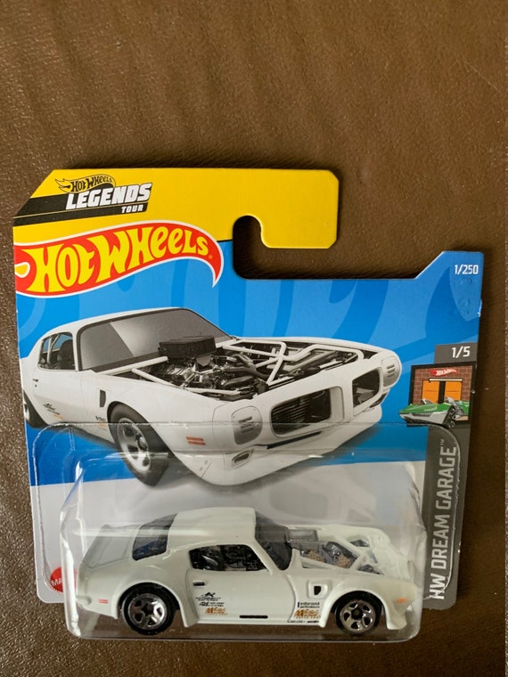Hot Wheels 1970 Pontiac Firebird-white With Chrome Interior-hw