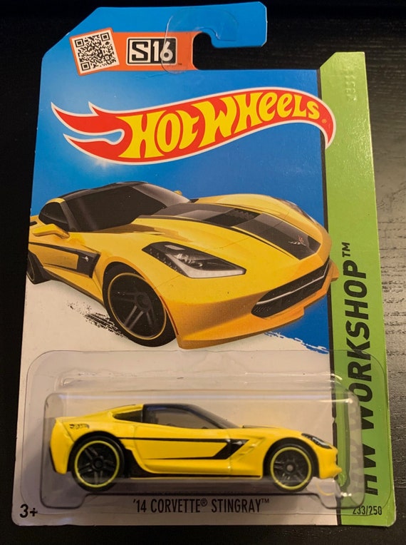 Hot Wheels 2014 Chevrolet C7 Corvette Stingray yellow With Black