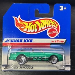 Hot Wheels Jaguar XK8 - Grün mit schwarzem Interieur - 1997 Kurze Karte - Schwer zu finden Sammler Miniatur Modell 1/64