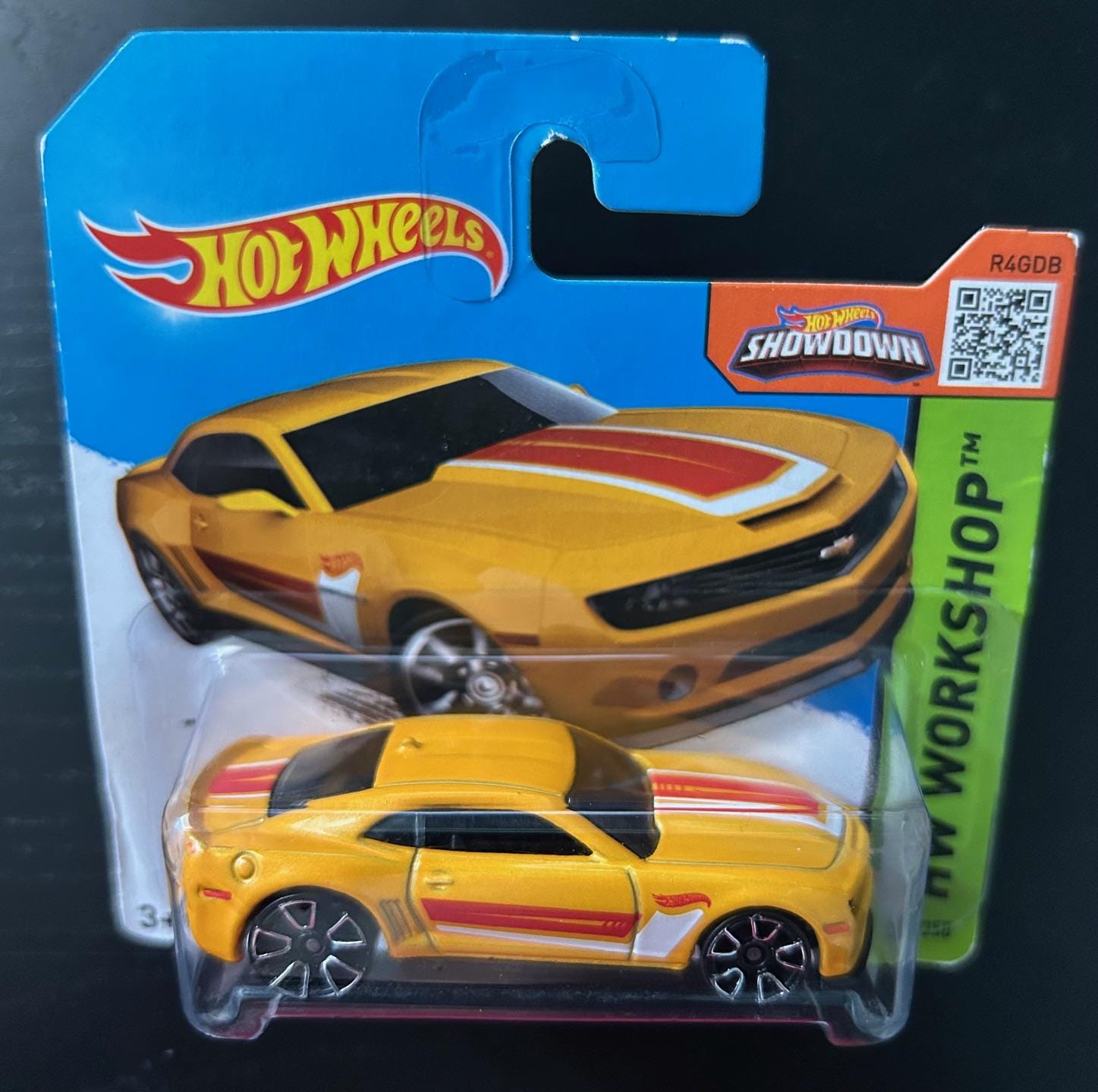 Hot Wheels 2013 Chevrolet Camaro Special Edition-yellow With Black