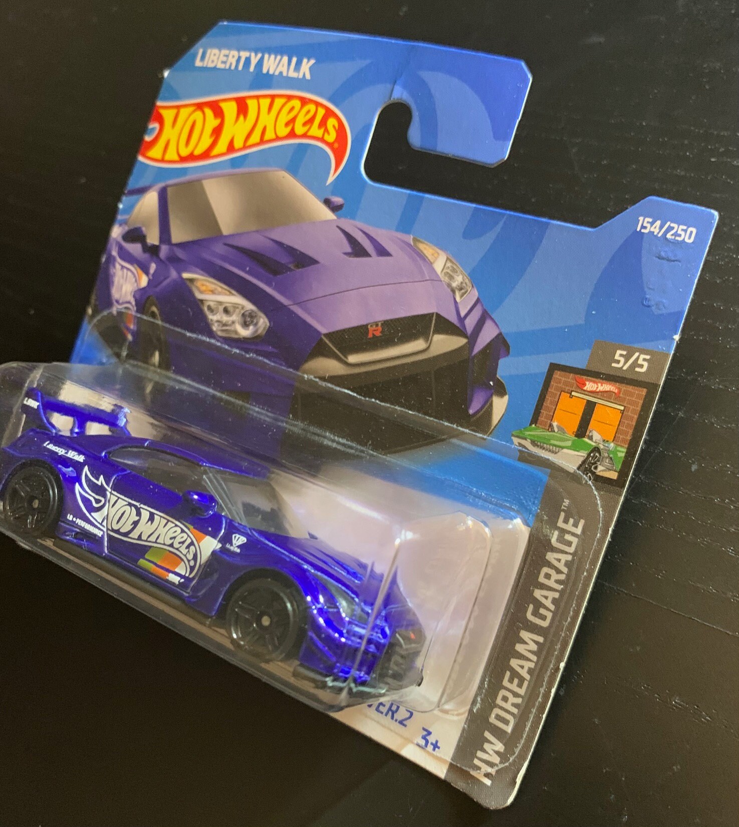 Hot Wheels Liberty Walk-silhouette Works GT Nissan 35GT-RR -blue
