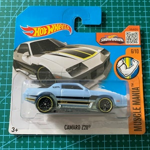 Hot Wheels Chevy Camaro Z28- Light Blue With Metal Base-Muscle Mania Short Card-Hard to Find Collector Miniature Model 1/64