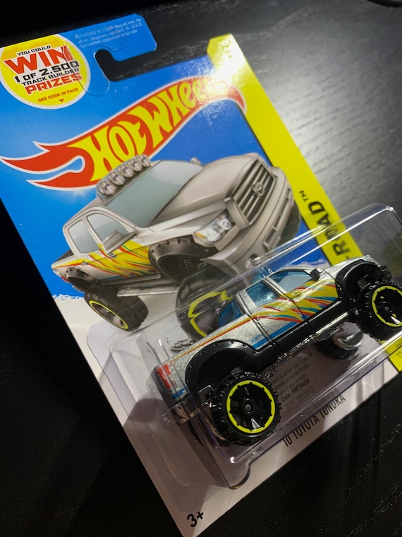 Hot Wheels 2010 Toyota Tundra-silver With Blue Windows-long Card