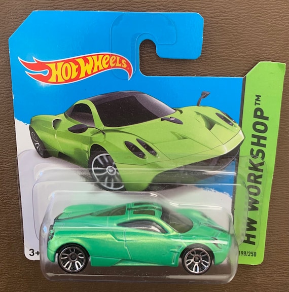 Hot Wheels Pagani Huayra-green-2014 HW Workshop -hard to