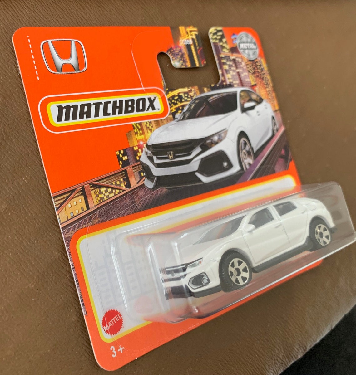 Matchbox 2017 Honda Civic Hatchbackwhite With Grey Interiorshort Card