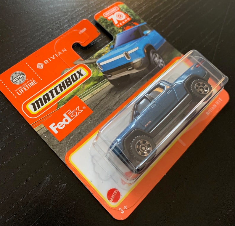 Matchbox Rivian R1T Truck Blue-Short Card Modelo en miniatura de ...