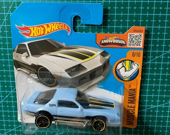 ホットウィール シボレー カマロ Z28 - ライトブルー メタルベース付き