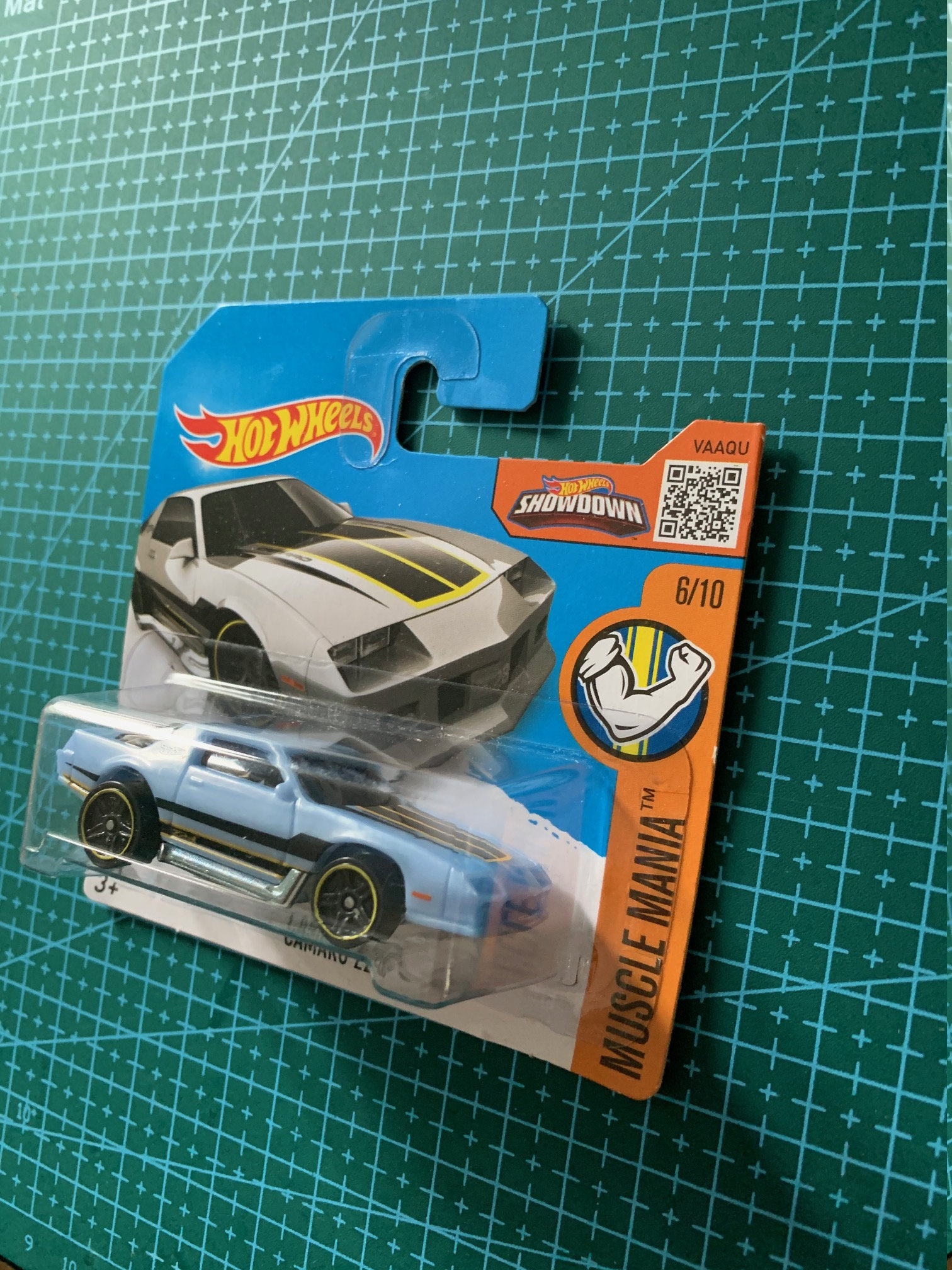 ホットウィール シボレー カマロ Z28 - ライトブルー メタル ホットウィール シボレー カマロ Z28 - ライトブルー メタル