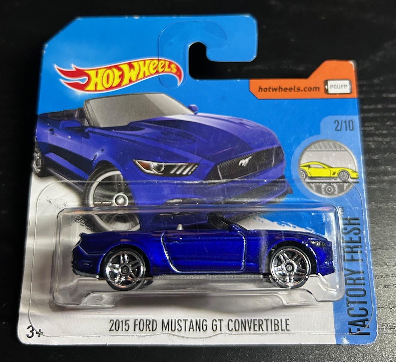 Hot Wheels 2015 Ford Mustang GT Convertible-blue With Chrome