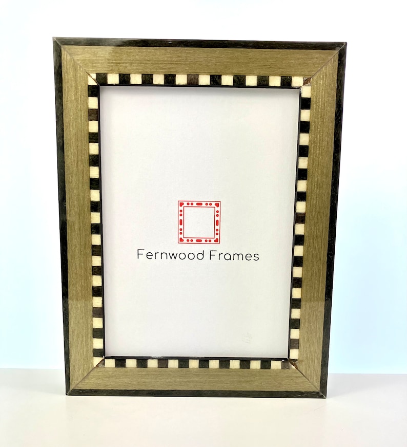Inlaid Wood Picture Frame - Thumbnail 2