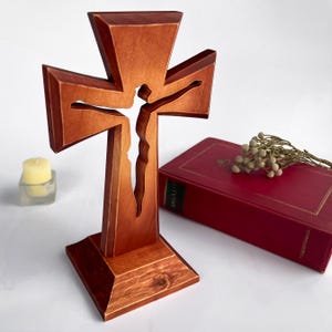 Wooden Carved Standing Crucifix, Unique Cross Centerpieces, Large Christian Altar Cross, Rustic Religious Gift
