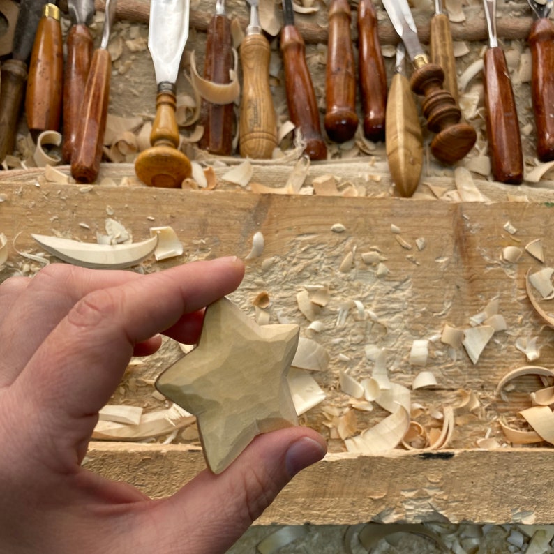 Unfinished Wooden Carved Stars, Rustic Star, Shelf Sitters Decor, Craft