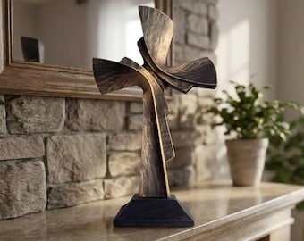 Cruz de pie tallada en madera, centros de mesa religiosos únicos, decoración de cruz cristiana pequeña y grande, crucifijo rústico para altar, regalo para él