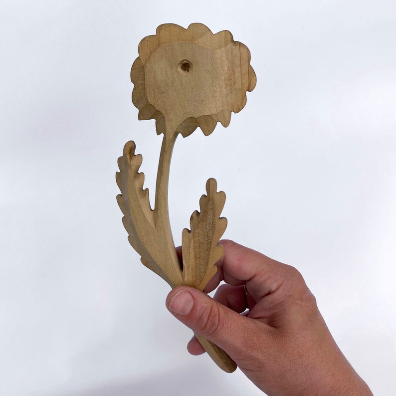 Wooden Daisy Carved Wood Flower Flower Wall Wood Flowers Etsy