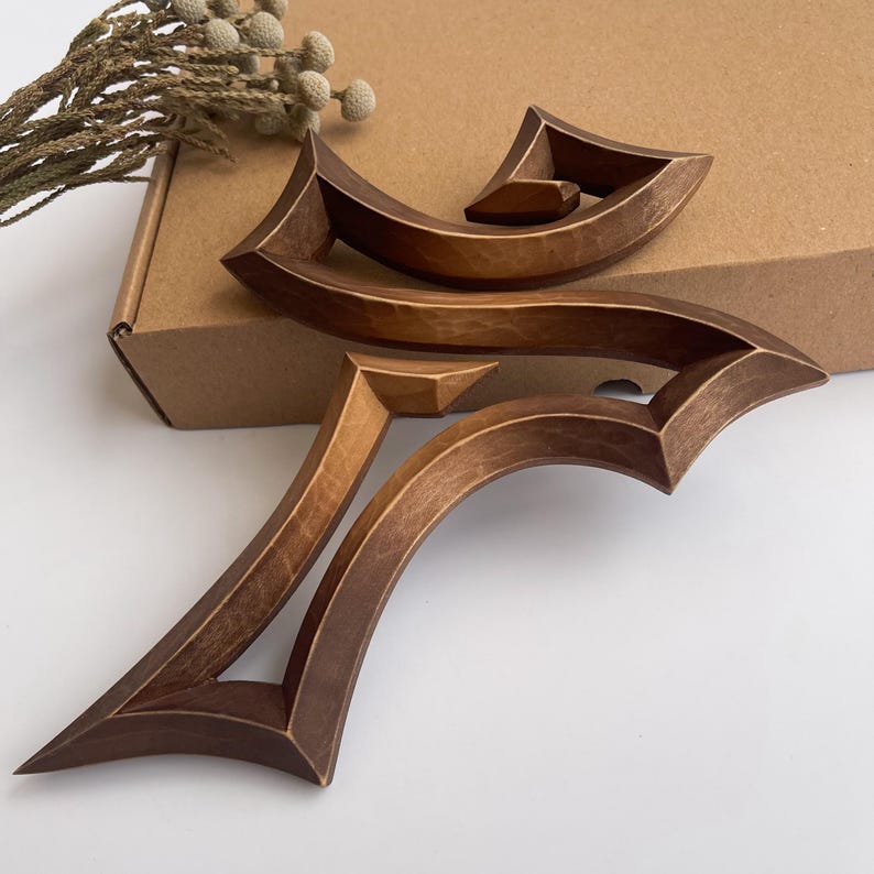 Croix murale en bois unique, croix pour idée cadeau église, croix de prière, crucifix décoration murale, croix murale chrétienne, croix moderne BROWN