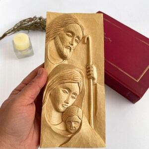 Wooden Carved Small Icon Of Jesus Virgin Mary and Saint Joseph Statue, Holy Family Figurine, Catholic Home Gift, Nativity Decorations