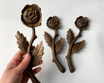 Wooden Rose Carving, Wood Wall Flower Wall Art Decor, Flower with Stem, Hanging Wood Flowers, 3d Solid Wood Flower, Rustic Rose Home Accent